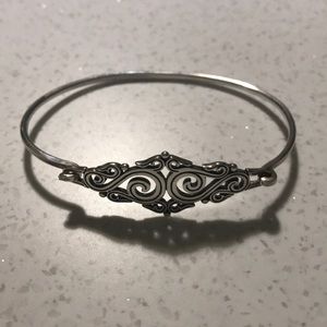 Sorrento hook on bracelet